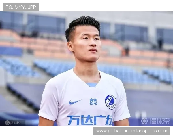 中超大连人林良铭突破训练更自信