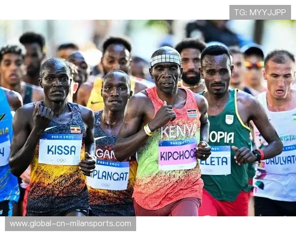 马拉松：肯尼亚名将刷新世界纪录，体育精神的巅峰之旅