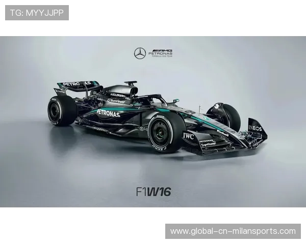 梅奔新赛车首次亮相,引发车迷热议,梅奔f1 梅奔新赛车首次亮相,引发车迷热议,梅奔f1