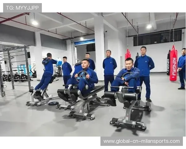 球队在赛季中段加强体能训练避免伤病，提高球队