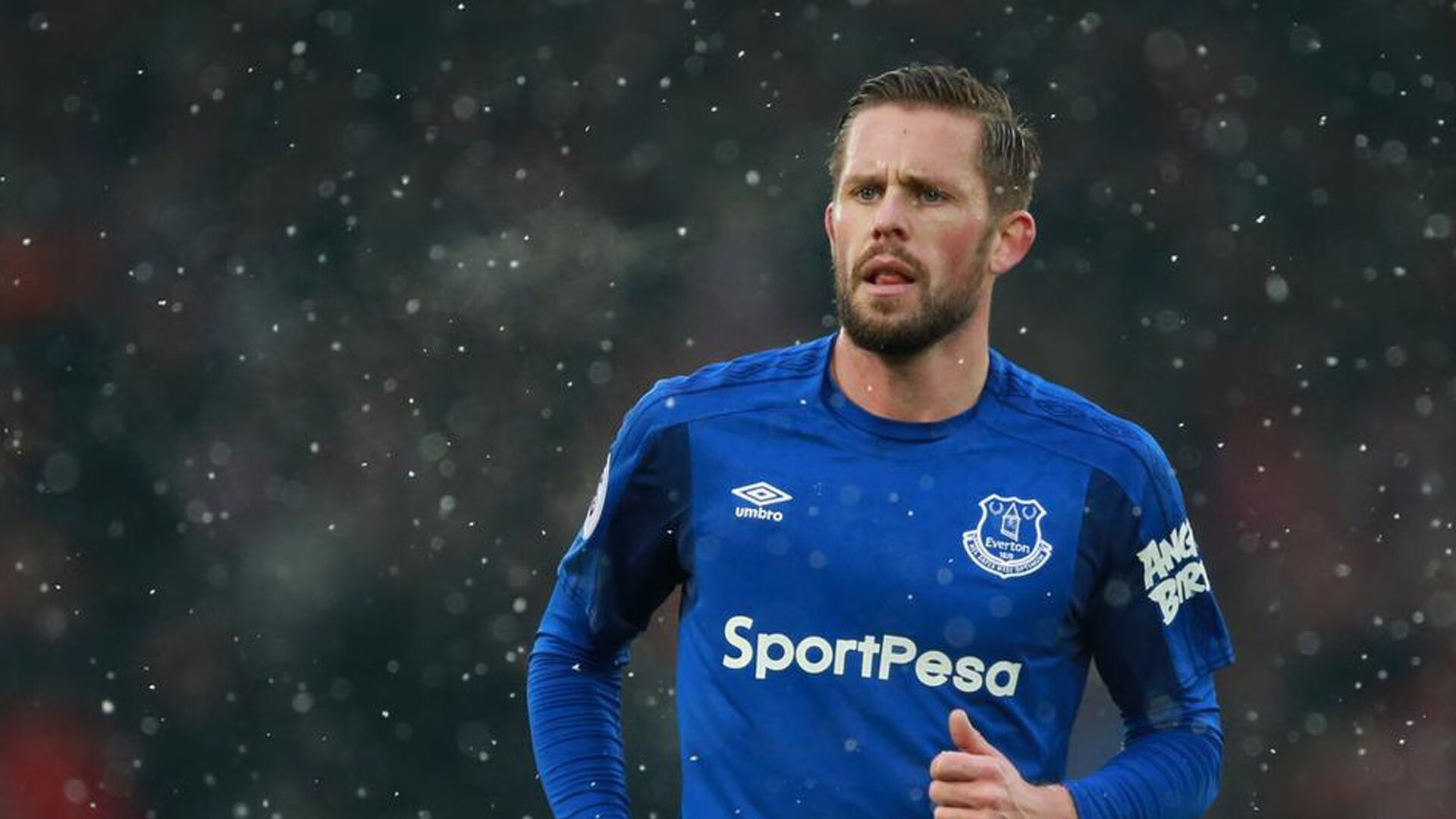 火箭大胜灰熊夺5连胜!阿门锁住莫兰特,杜兰特哑火申京20+16+7,火箭对勇士杜兰特救球